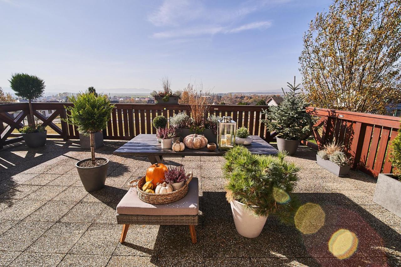 Ella Appartement Vel'ka Lomnica Buitenkant foto