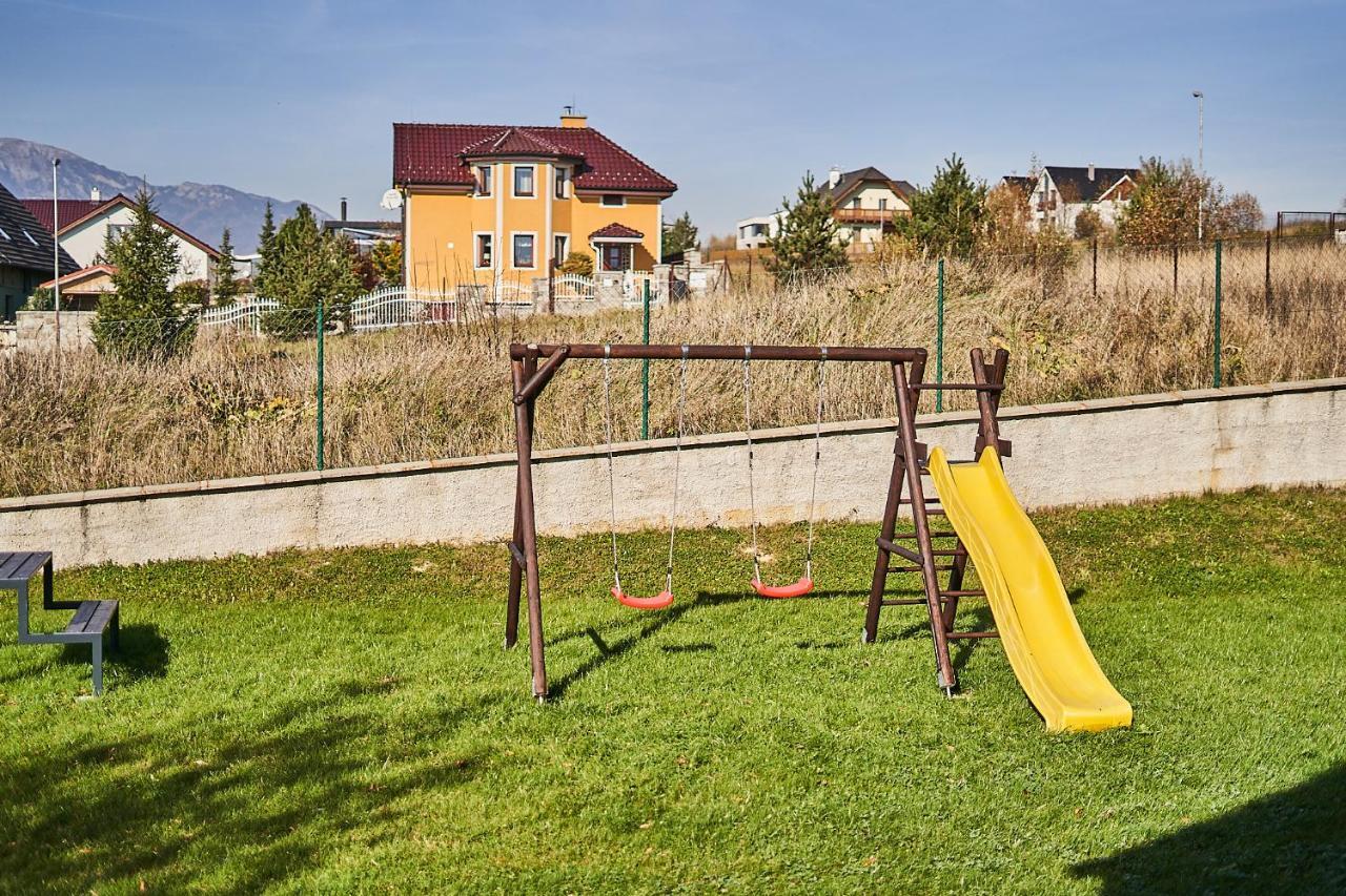 Ella Appartement Vel'ka Lomnica Buitenkant foto