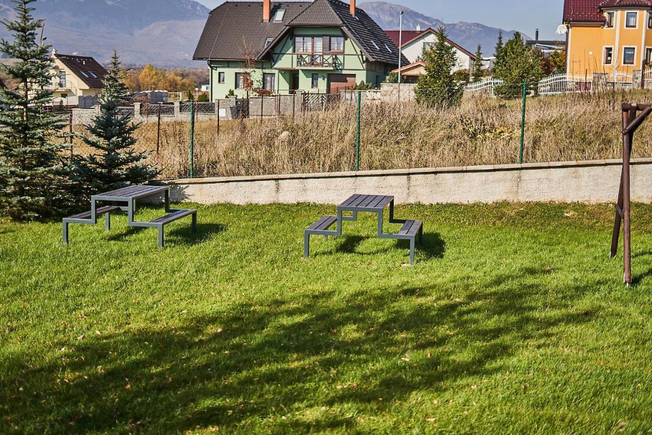 Ella Appartement Vel'ka Lomnica Buitenkant foto